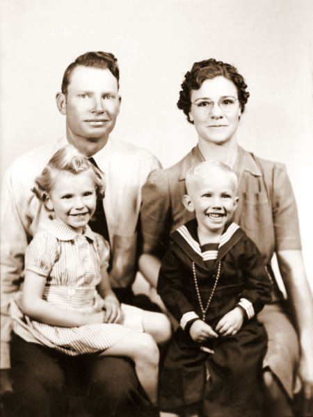1942 George and Mildre, Georgia Ruth and A.J.